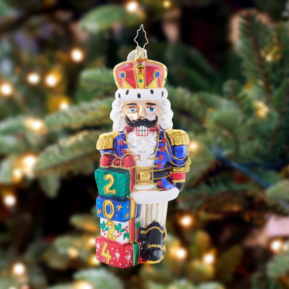 Royal Gift Guardian 2024 Ornament